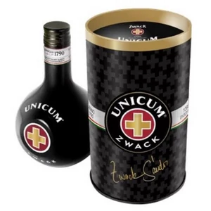 Zwack Unicum keserűlikőr 0,5l 40% DRS, díszdoboz (fém)